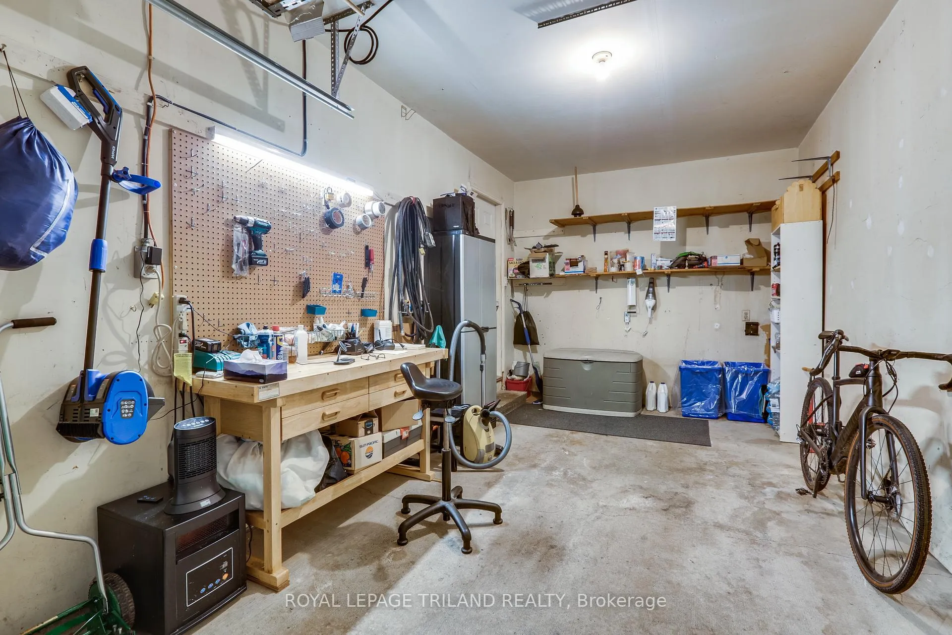 Photo 29 of Unit 17, 231 Windsor Avenue, London, South F — HOMEH