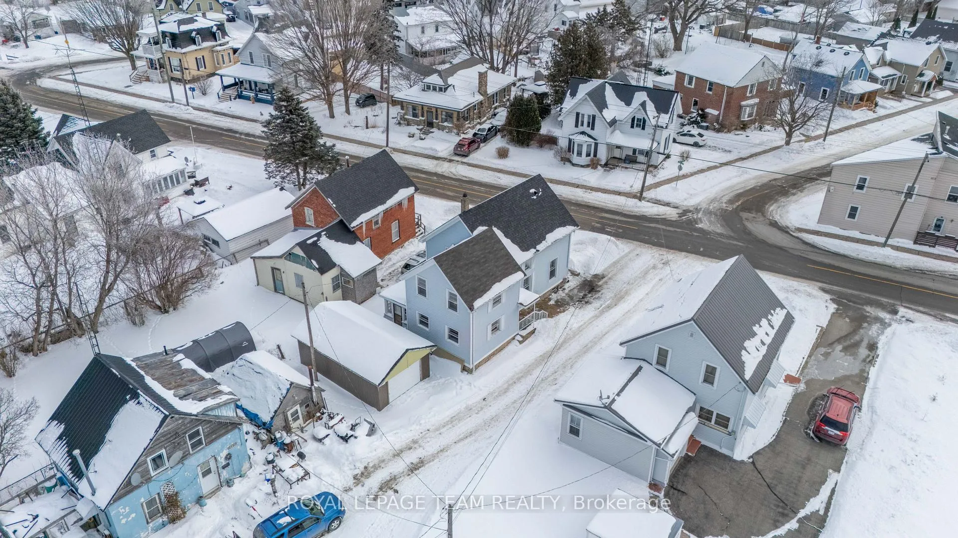Photo 3 of 2154 Dundas Street N, Edwardsburgh/Cardinal, Town of Cardinal — HOMEH