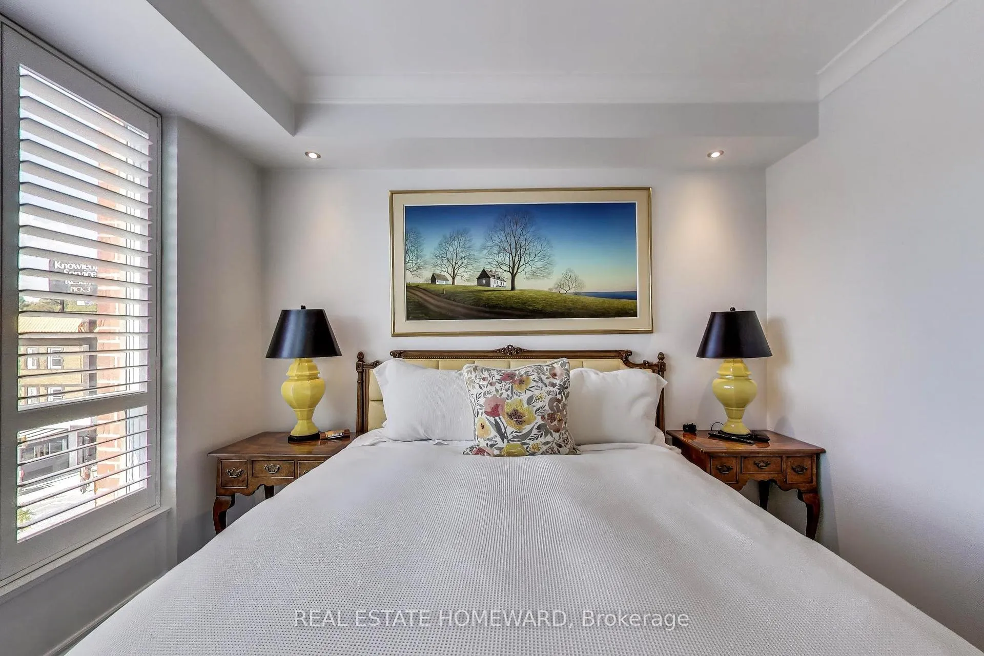 Photo 11 of Unit 403, 2 Roxborough Street E, Toronto, Rosedale-Moore Park — HOMEH