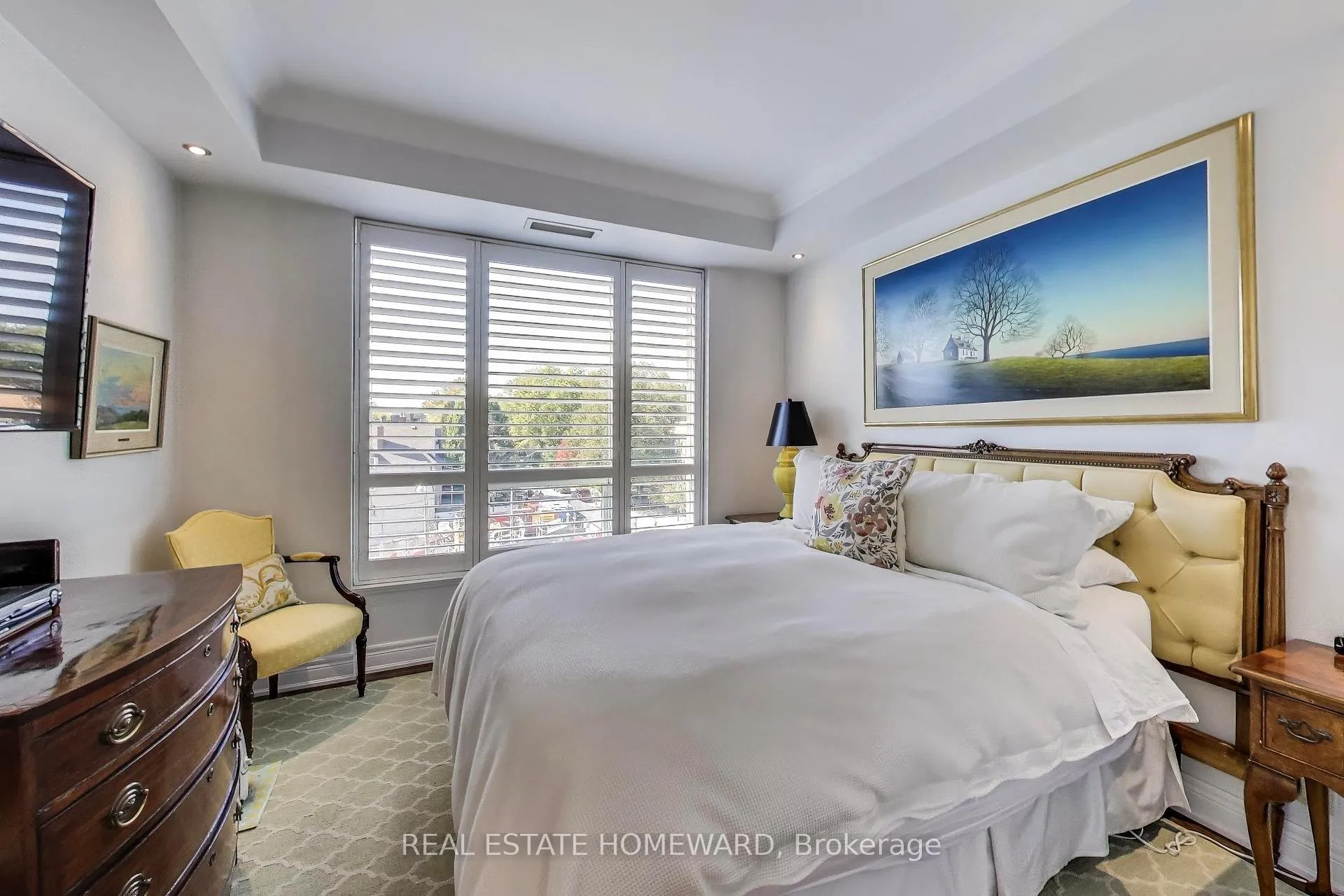 Photo 12 of Unit 403, 2 Roxborough Street E, Toronto, Rosedale-Moore Park — HOMEH