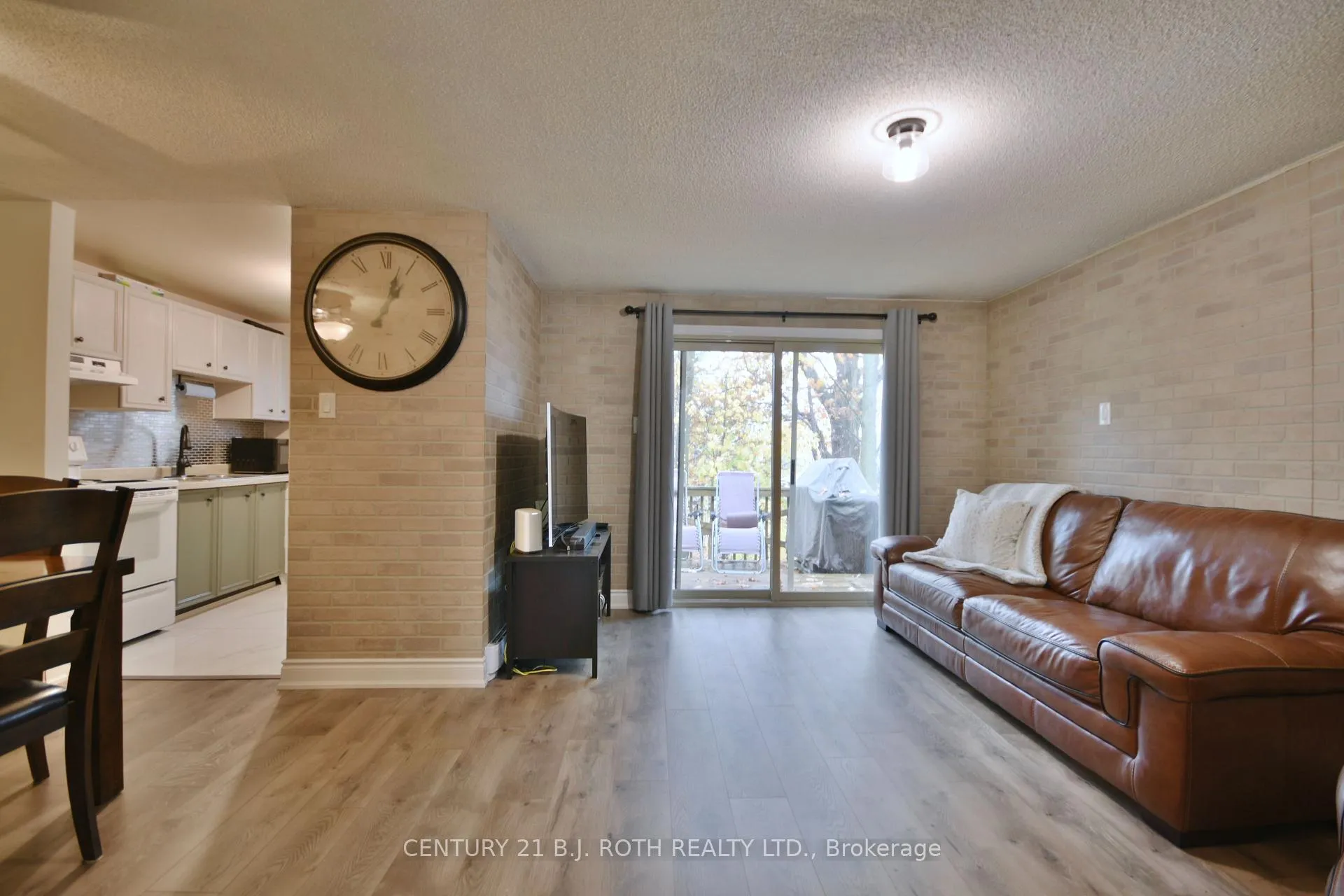Photo 7 of 11 Pheasant Trail, Barrie, Ardagh — HOMEH