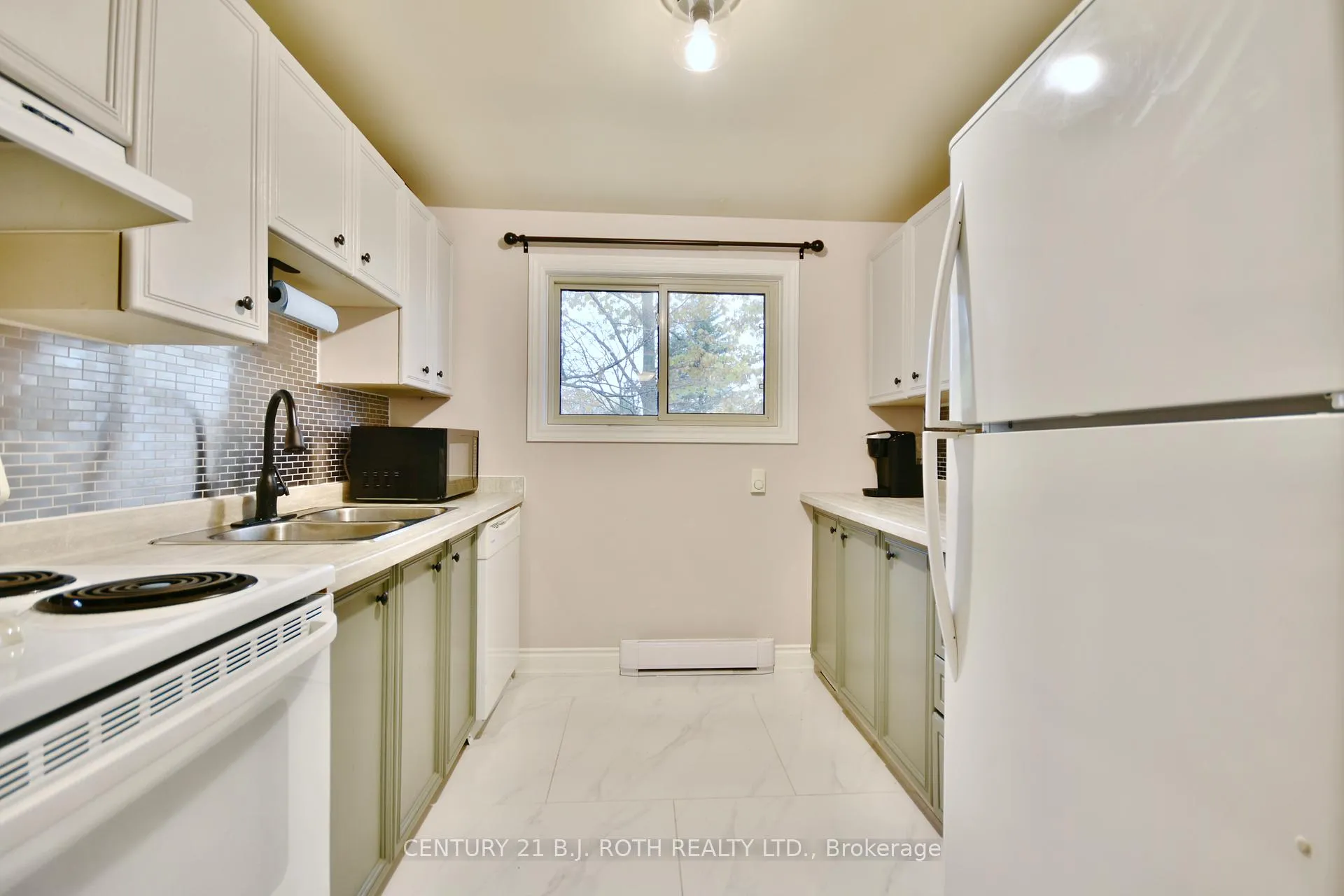 Photo 11 of 11 Pheasant Trail, Barrie, Ardagh — HOMEH