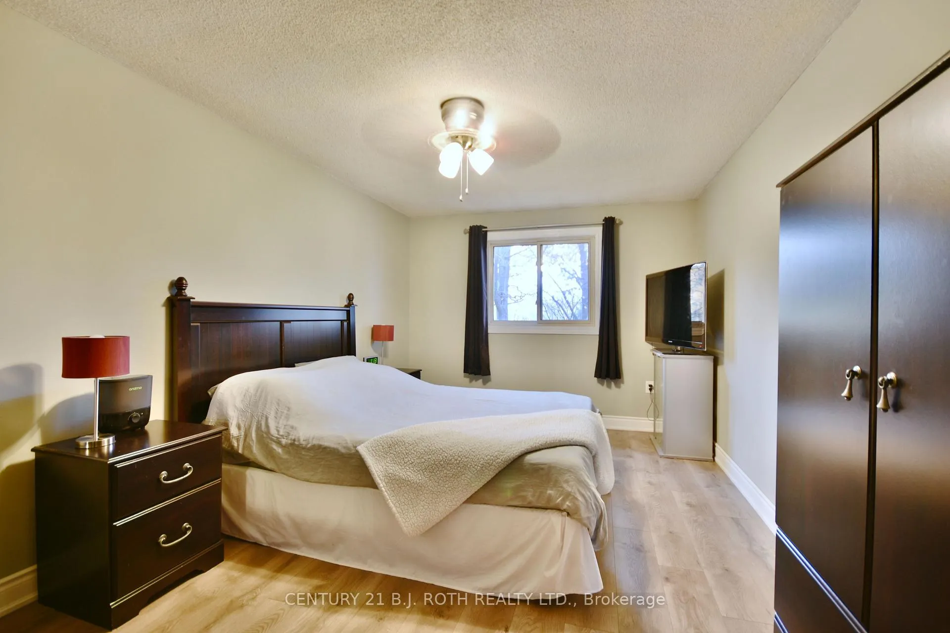 Photo 13 of 11 Pheasant Trail, Barrie, Ardagh — HOMEH