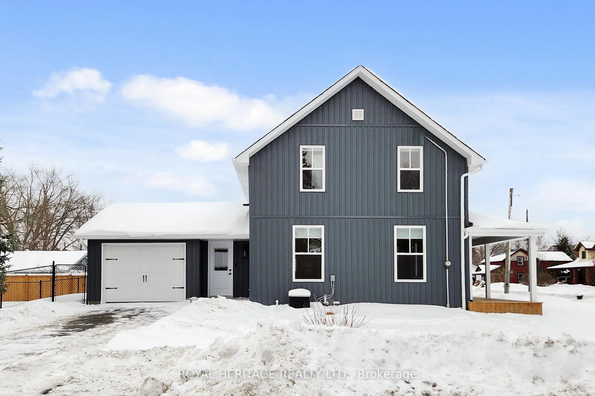 Photo 3 of 71 North Street, Georgina, Sutton & Jackson's Point — HOMEH
