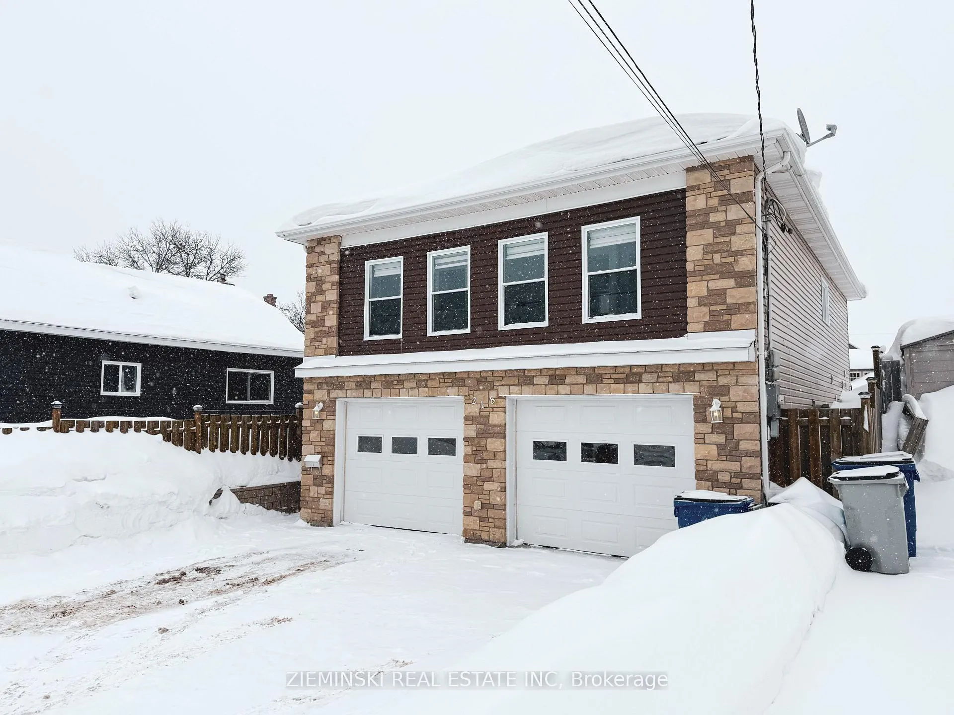 Photo 3 of 218 Mountjoy Street S, Timmins, TS - SE — HOMEH