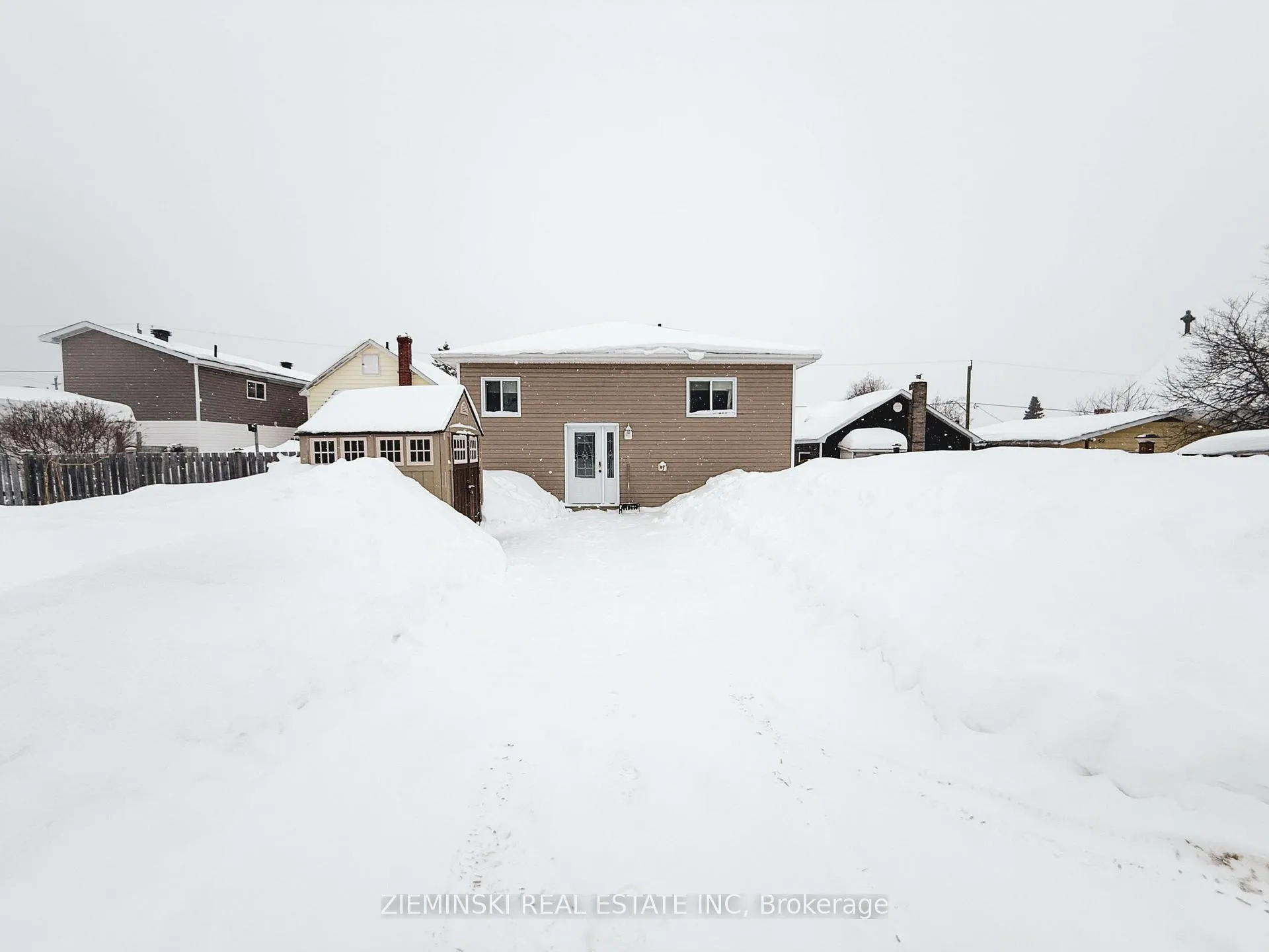 Photo 26 of 218 Mountjoy Street S, Timmins, TS - SE — HOMEH