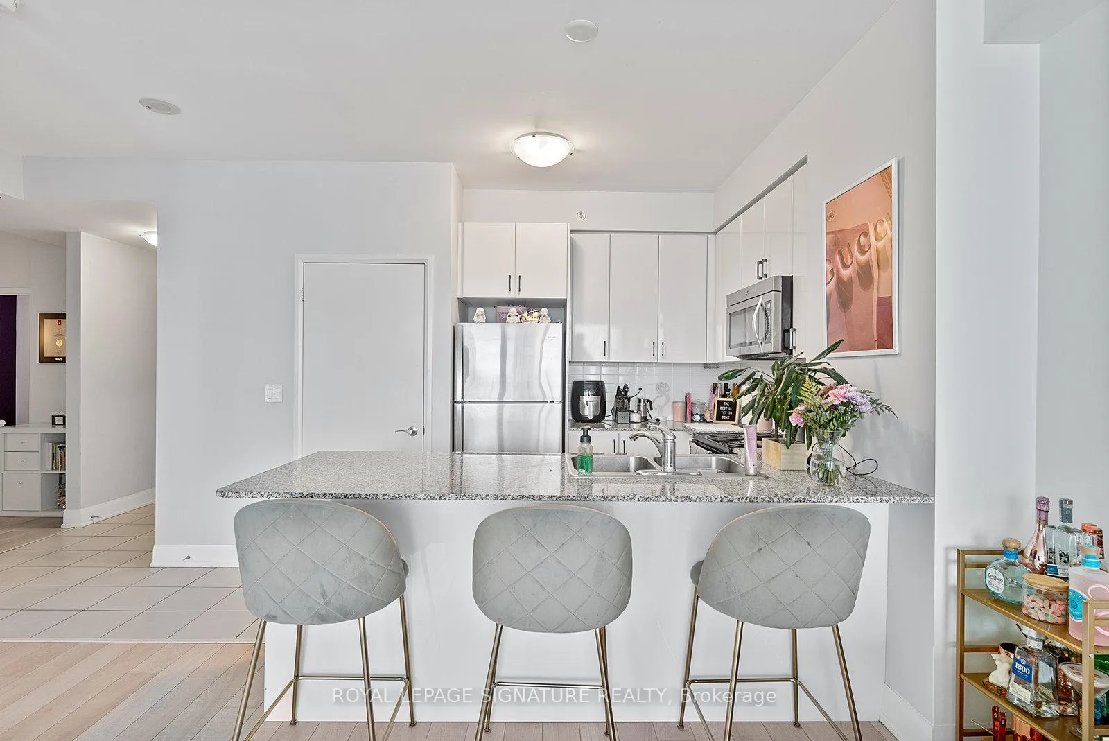 Photo 10 of Unit 1607, 2900 Highway 7, Vaughan, Concord — HOMEH