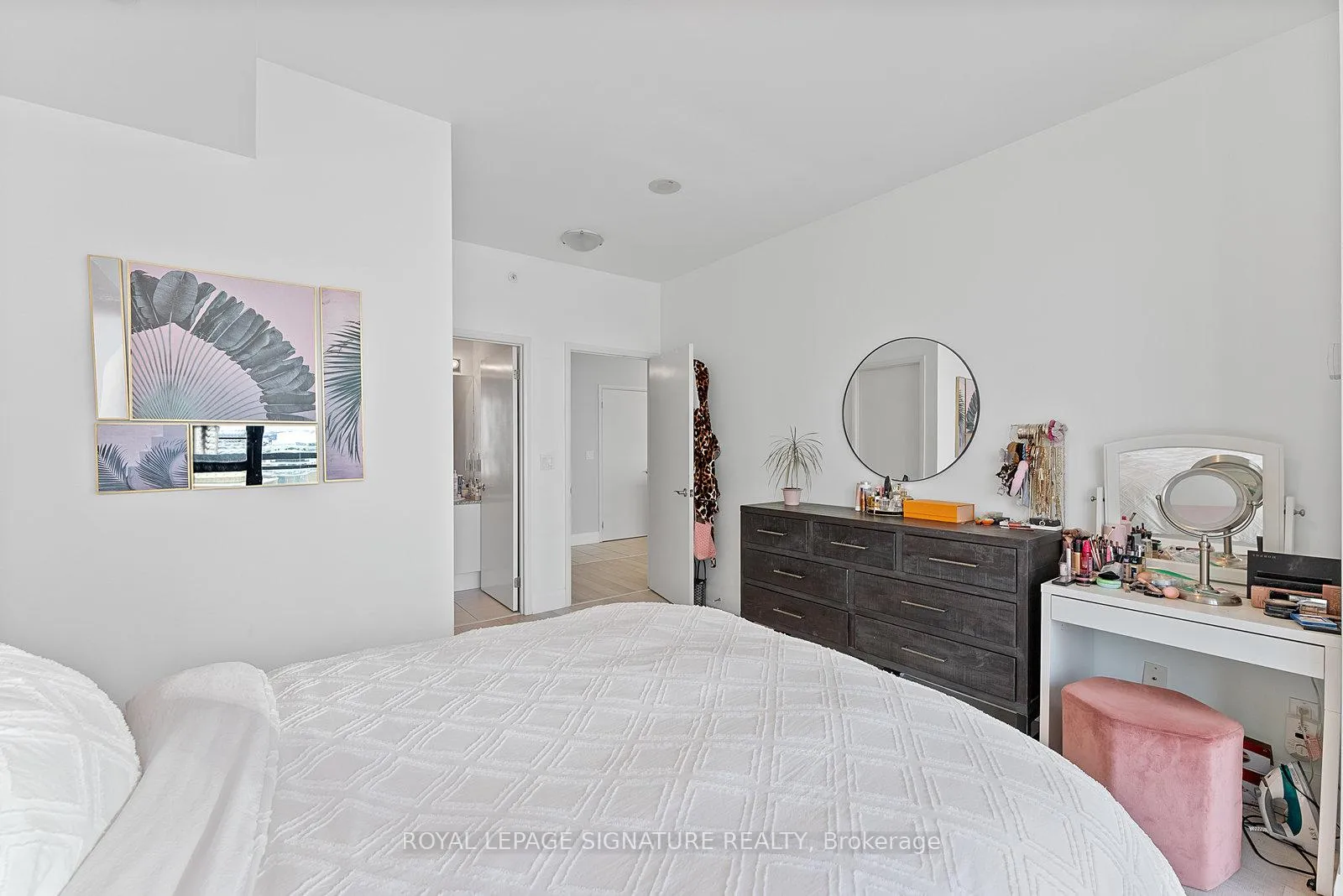 Photo 17 of Unit 1607, 2900 Highway 7, Vaughan, Concord — HOMEH