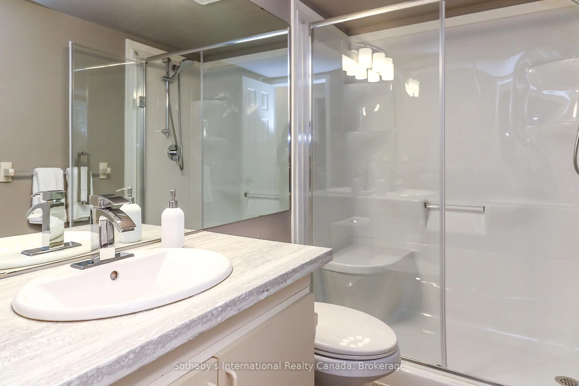 Photo 29 of 408 Mariners Way, Collingwood — HOMEH
