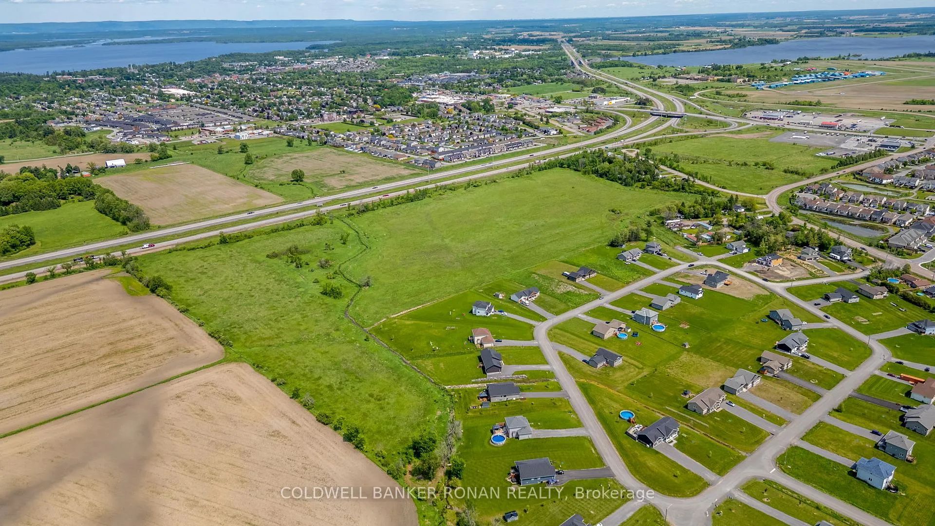 Photo 10 of 00 Arnprior, Arnprior — HOMEH
