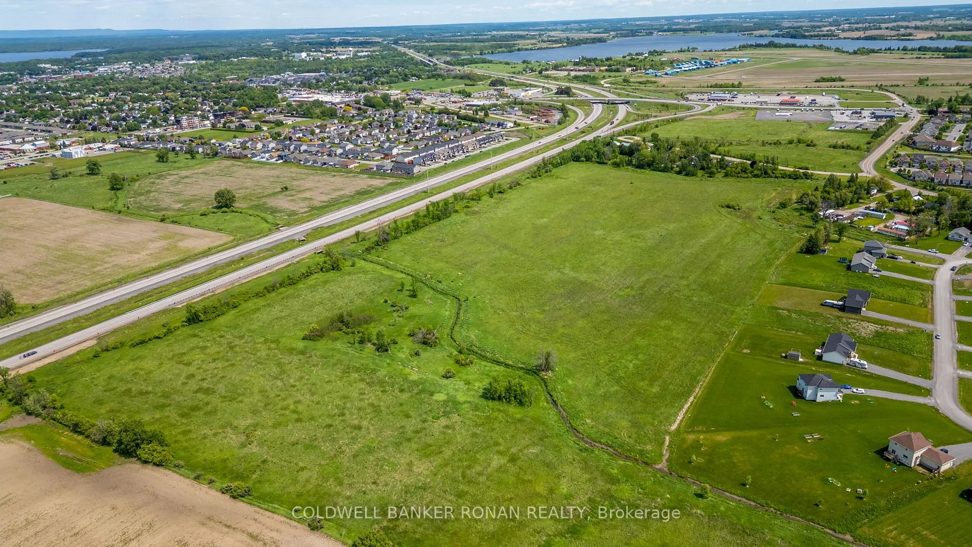 Photo 11 of 00 Arnprior, Arnprior — HOMEH
