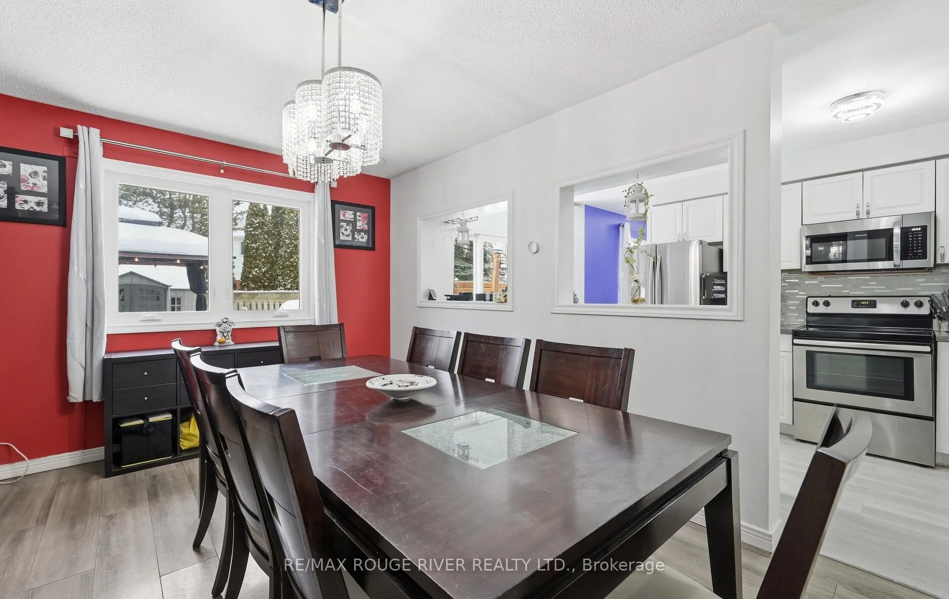 Photo 17 of 22 Royal Pines Court, Clarington, Bowmanville — HOMEH