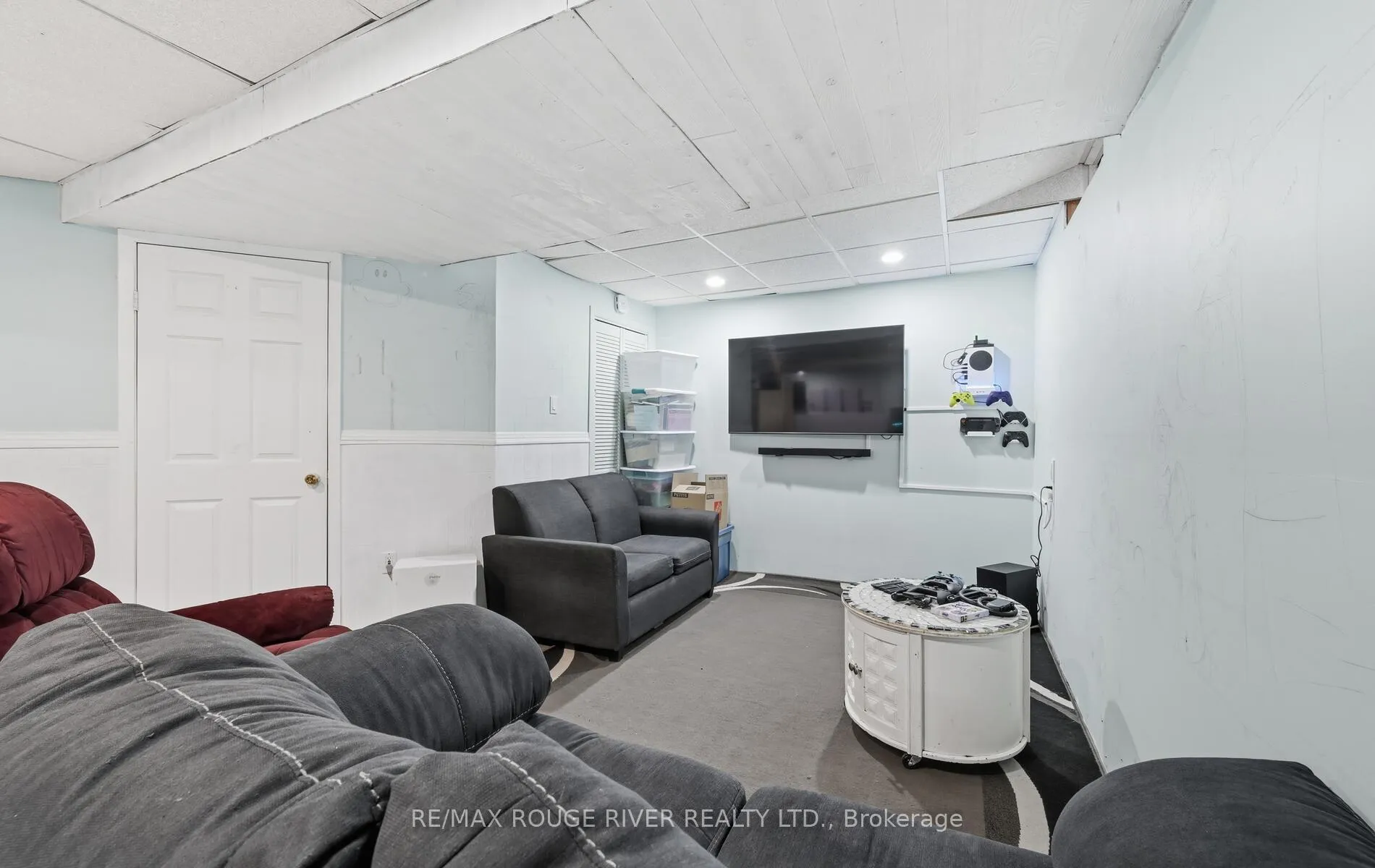Photo 32 of 22 Royal Pines Court, Clarington, Bowmanville — HOMEH