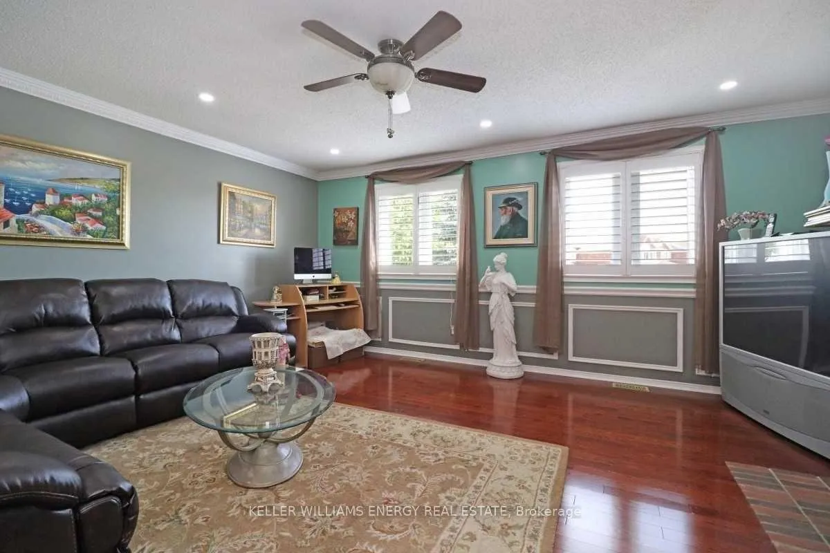 Photo 14 of 2271 Wildwood Crescent, Pickering, Brock Ridge — HOMEH