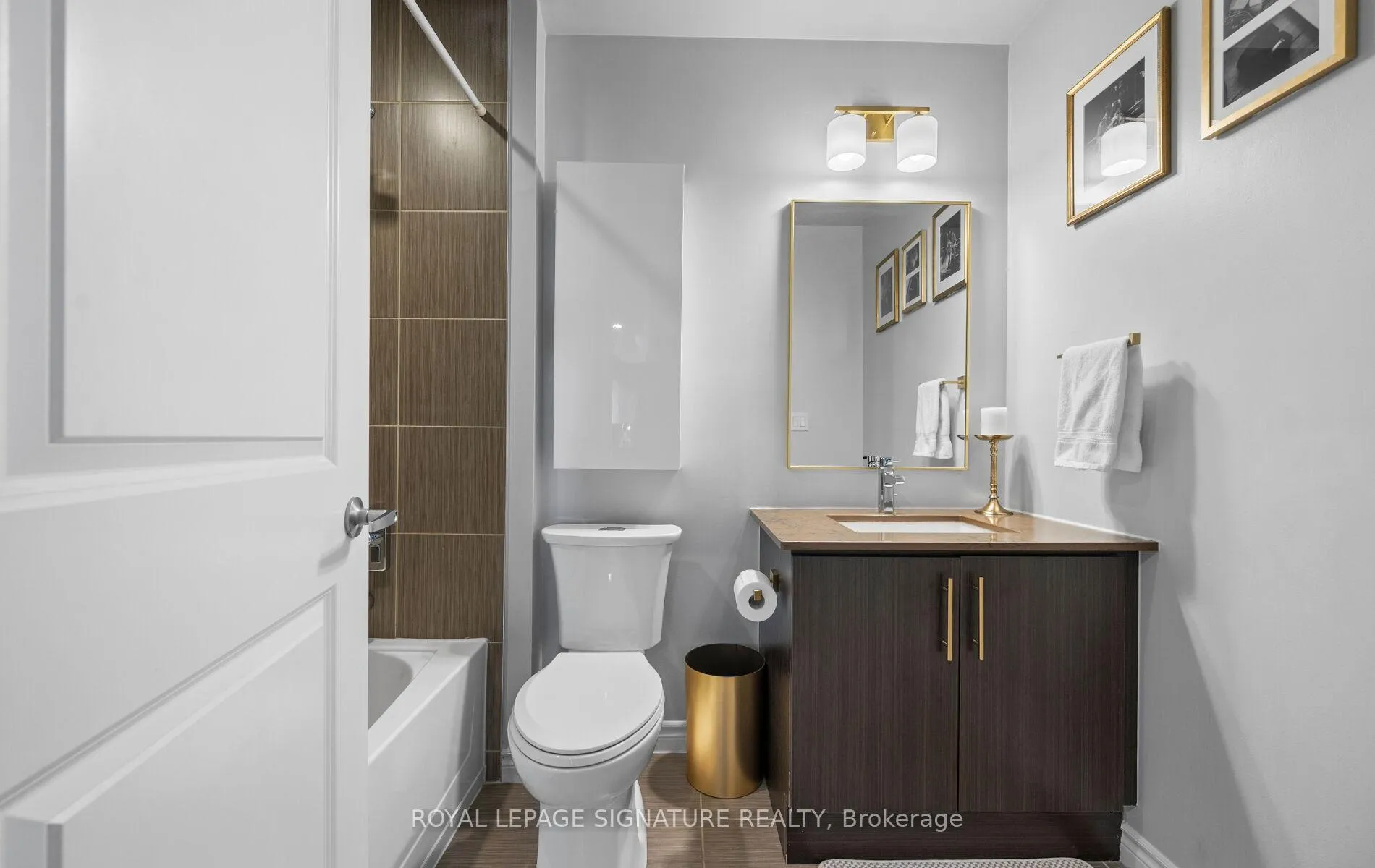 Photo 24 of Unit 402, 427 Aberdeen Avenue, Hamilton, Kirkendall — HOMEH