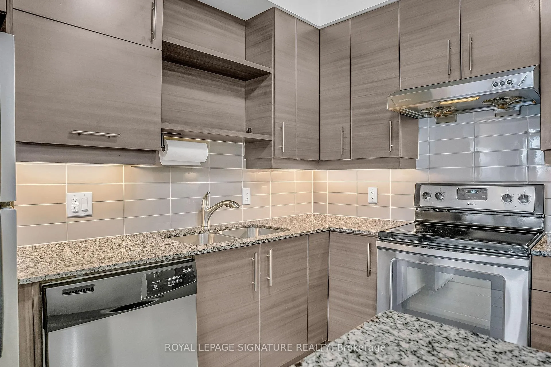 Photo 9 of Unit 520, 277 South Park Road, Markham, Commerce Valley — HOMEH