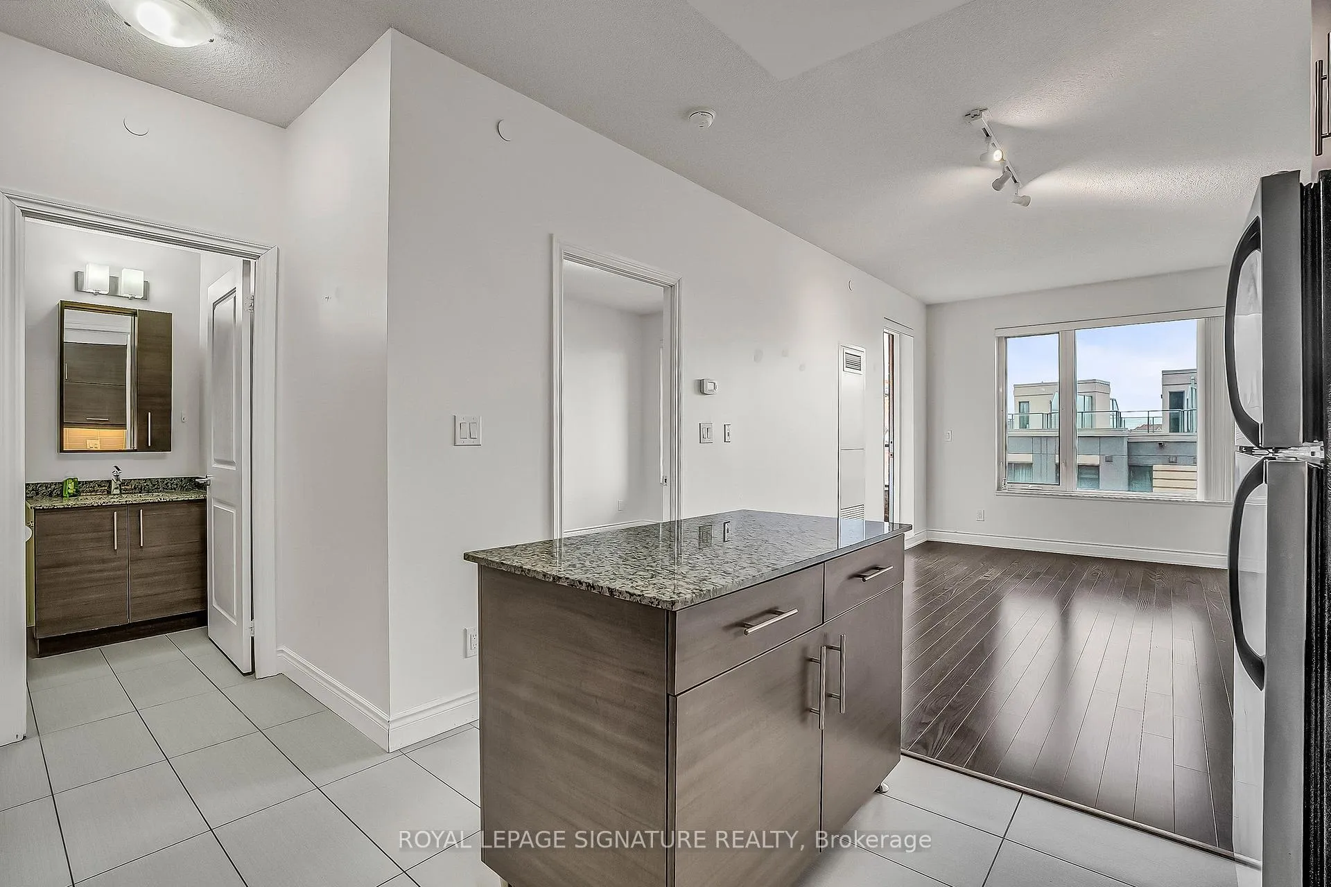 Photo 11 of Unit 520, 277 South Park Road, Markham, Commerce Valley — HOMEH