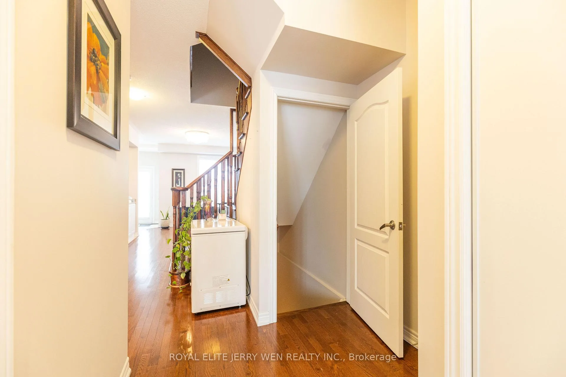 Photo 18 of 914 Castlemore Avenue, Markham, Wismer — HOMEH
