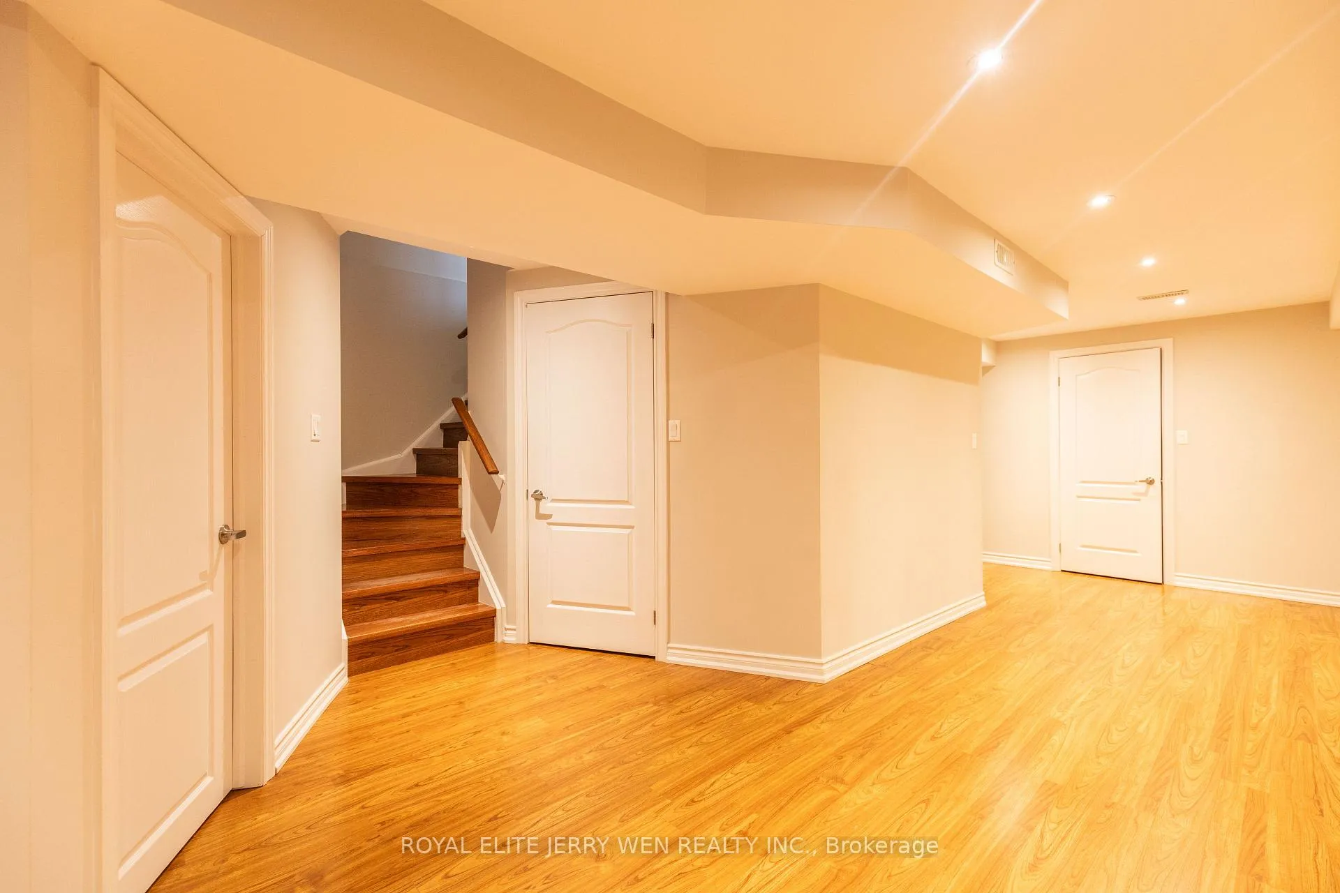 Photo 19 of 914 Castlemore Avenue, Markham, Wismer — HOMEH