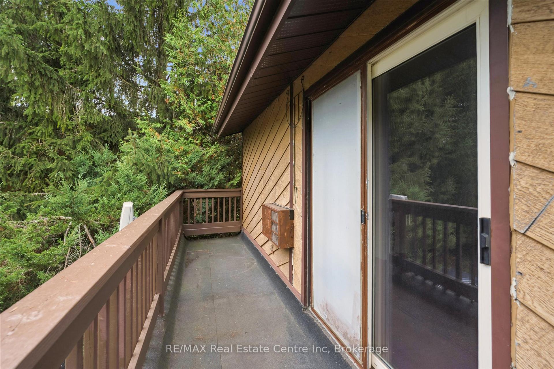Photo 8 of 7728 21 Side Road, Mapleton, Rural Mapleton — HOMEH