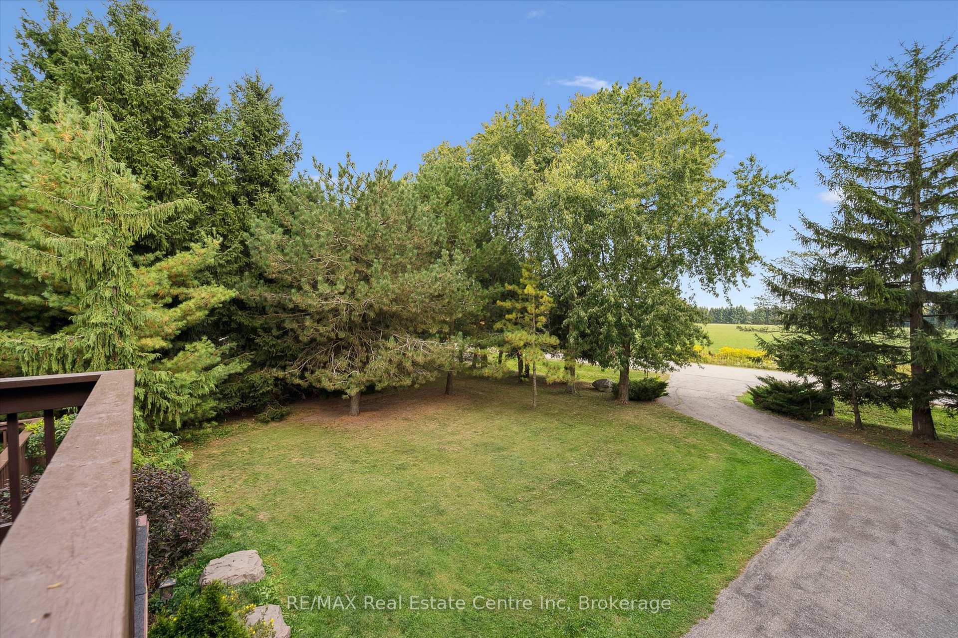 Photo 10 of 7728 21 Side Road, Mapleton, Rural Mapleton — HOMEH