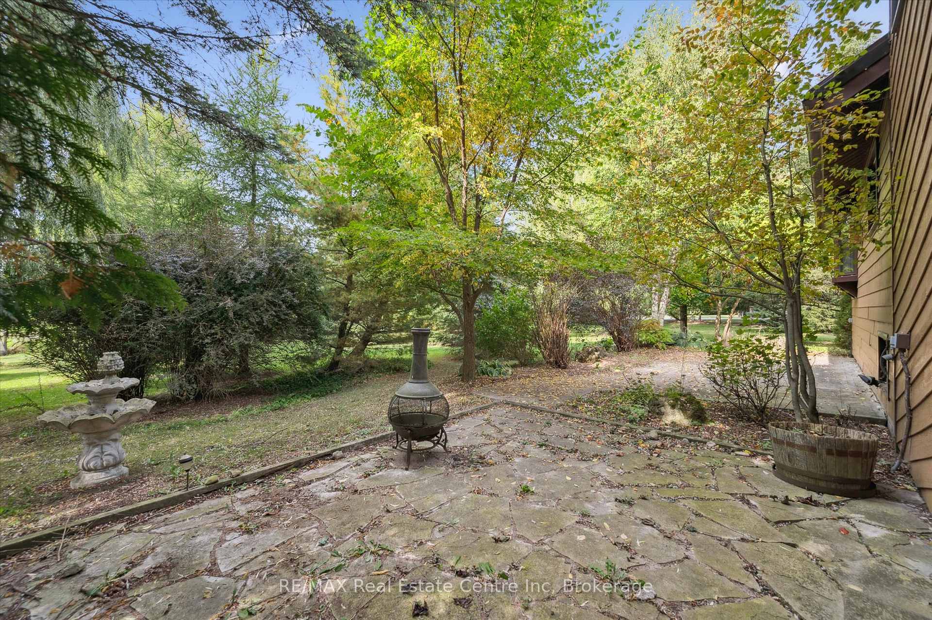 Photo 19 of 7728 21 Side Road, Mapleton, Rural Mapleton — HOMEH