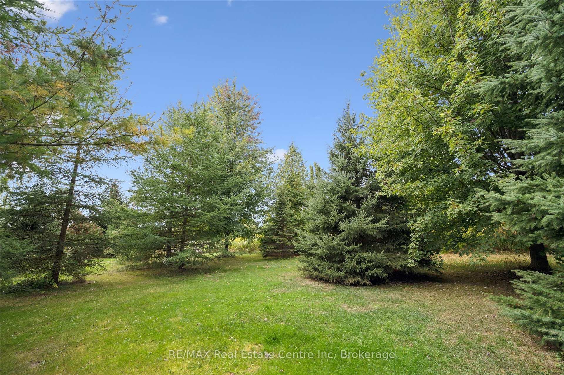 Photo 20 of 7728 21 Side Road, Mapleton, Rural Mapleton — HOMEH