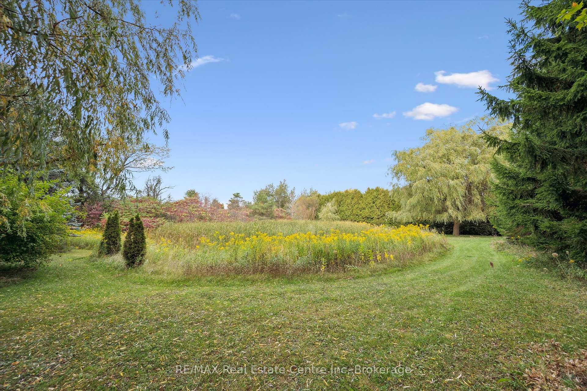 Photo 23 of 7728 21 Side Road, Mapleton, Rural Mapleton — HOMEH