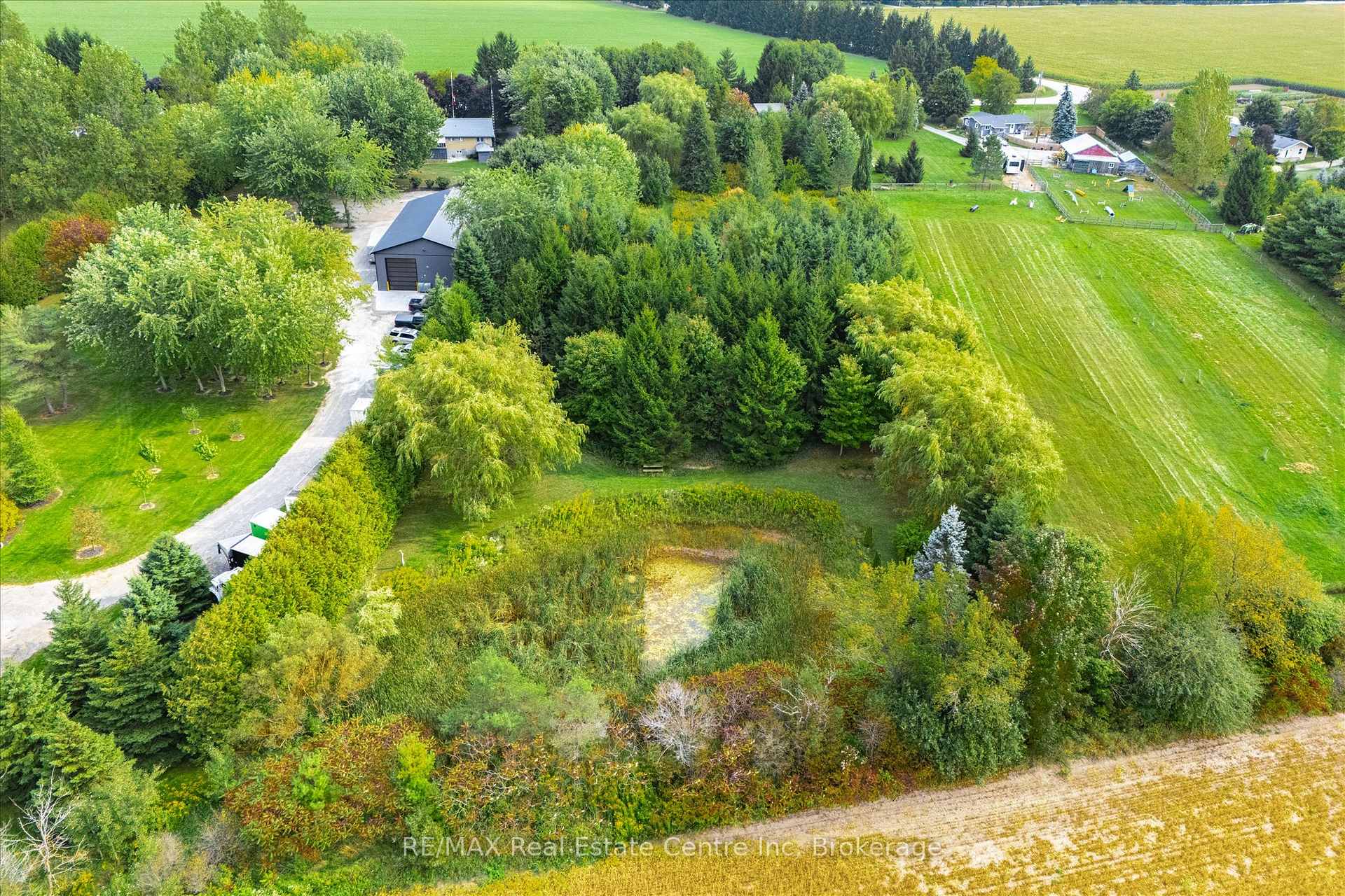 Photo 25 of 7728 21 Side Road, Mapleton, Rural Mapleton — HOMEH