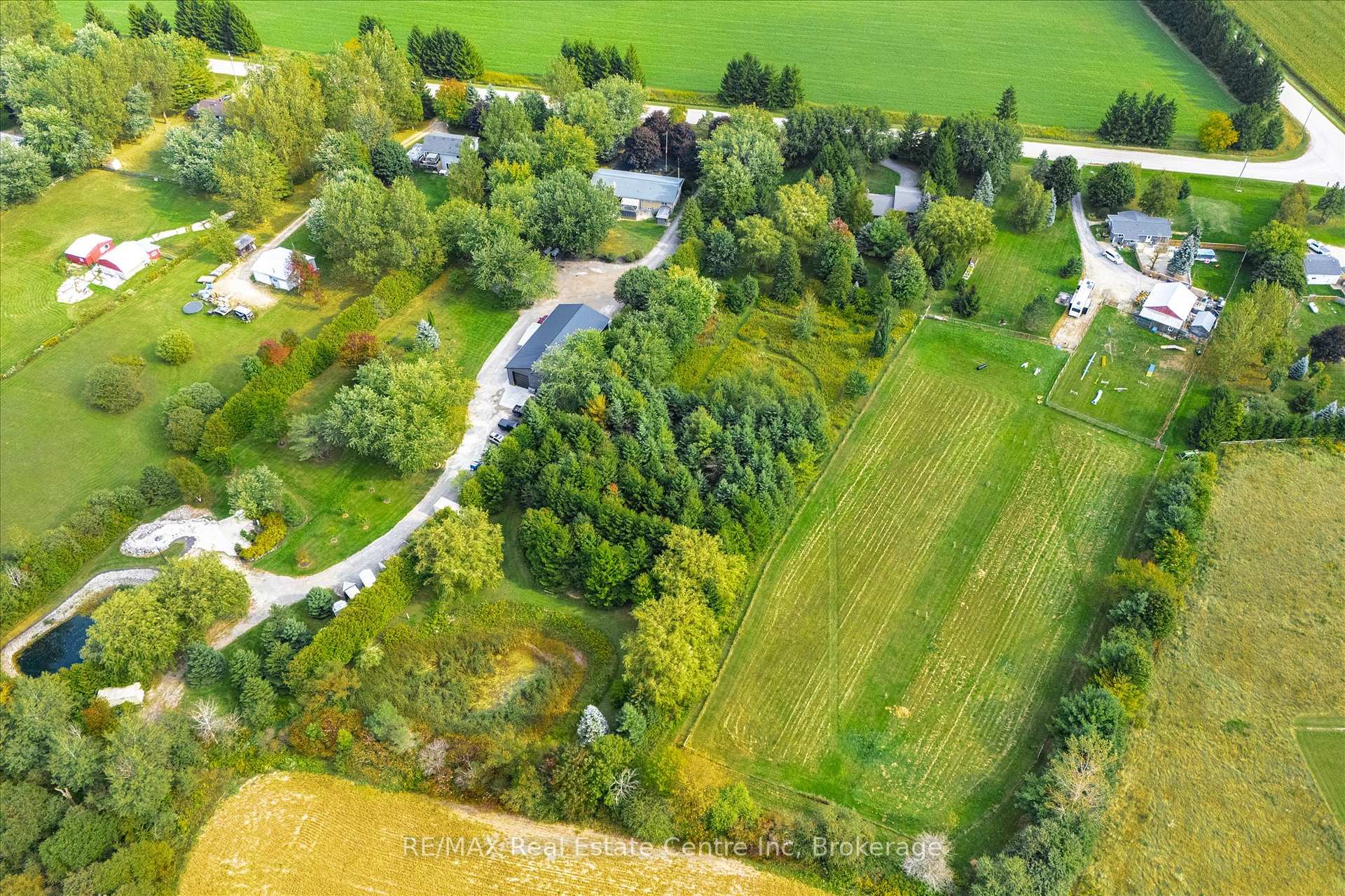 Photo 27 of 7728 21 Side Road, Mapleton, Rural Mapleton — HOMEH