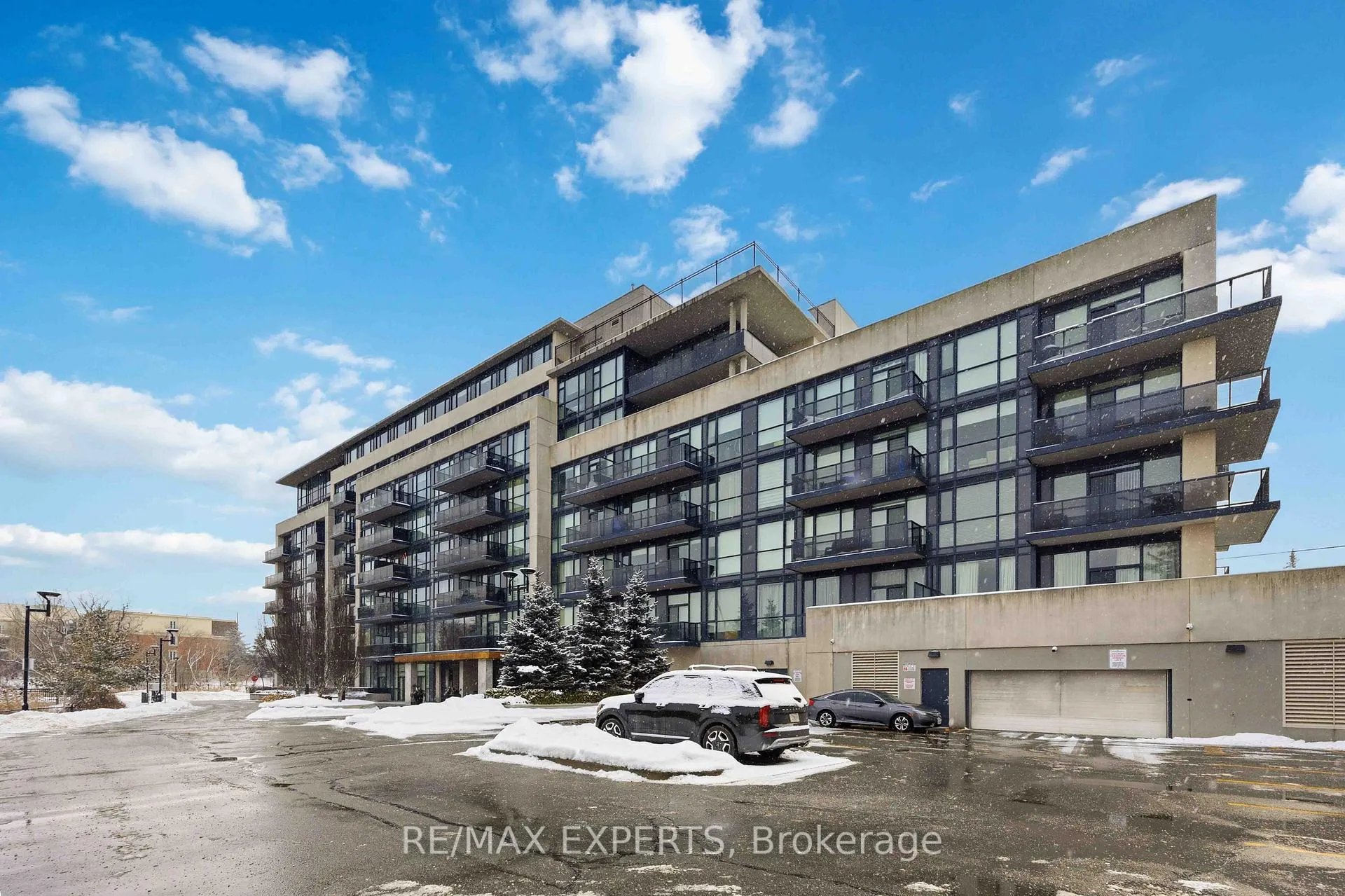 Photo 1 of Unit 501, 4700 Highway 7 Road, Vaughan, East Woodbridge — HOMEH