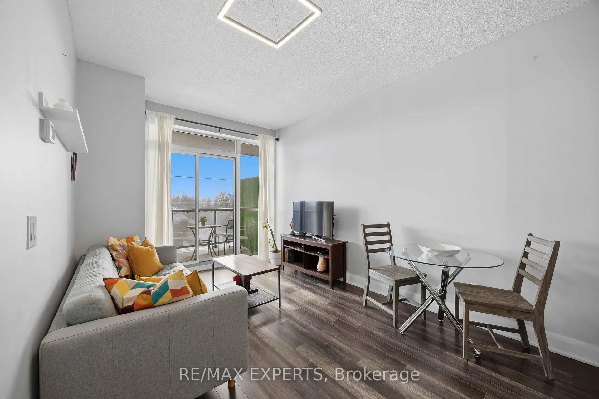 Photo 15 of Unit 501, 4700 Highway 7 Road, Vaughan, East Woodbridge — HOMEH