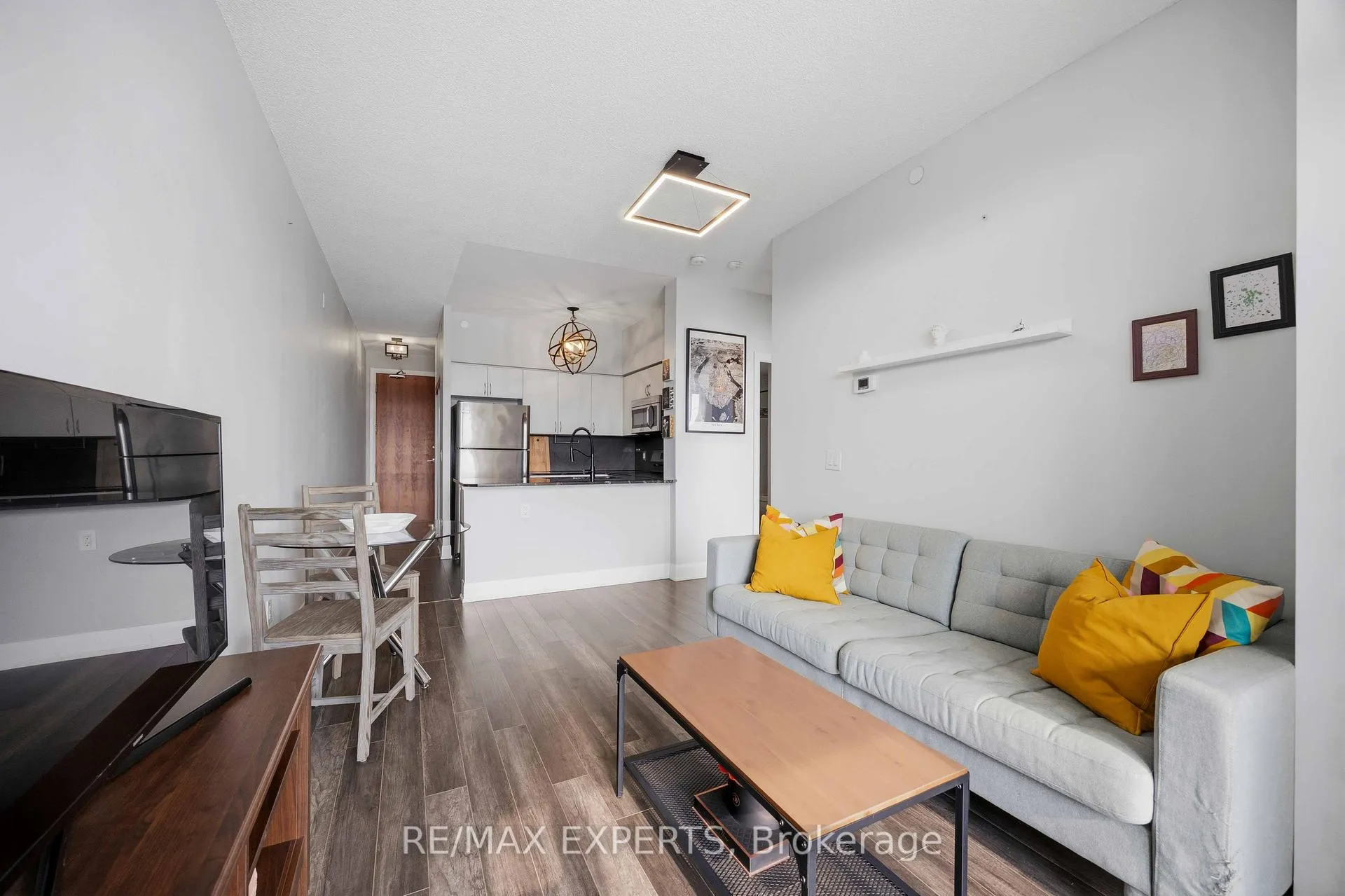 Photo 17 of Unit 501, 4700 Highway 7 Road, Vaughan, East Woodbridge — HOMEH