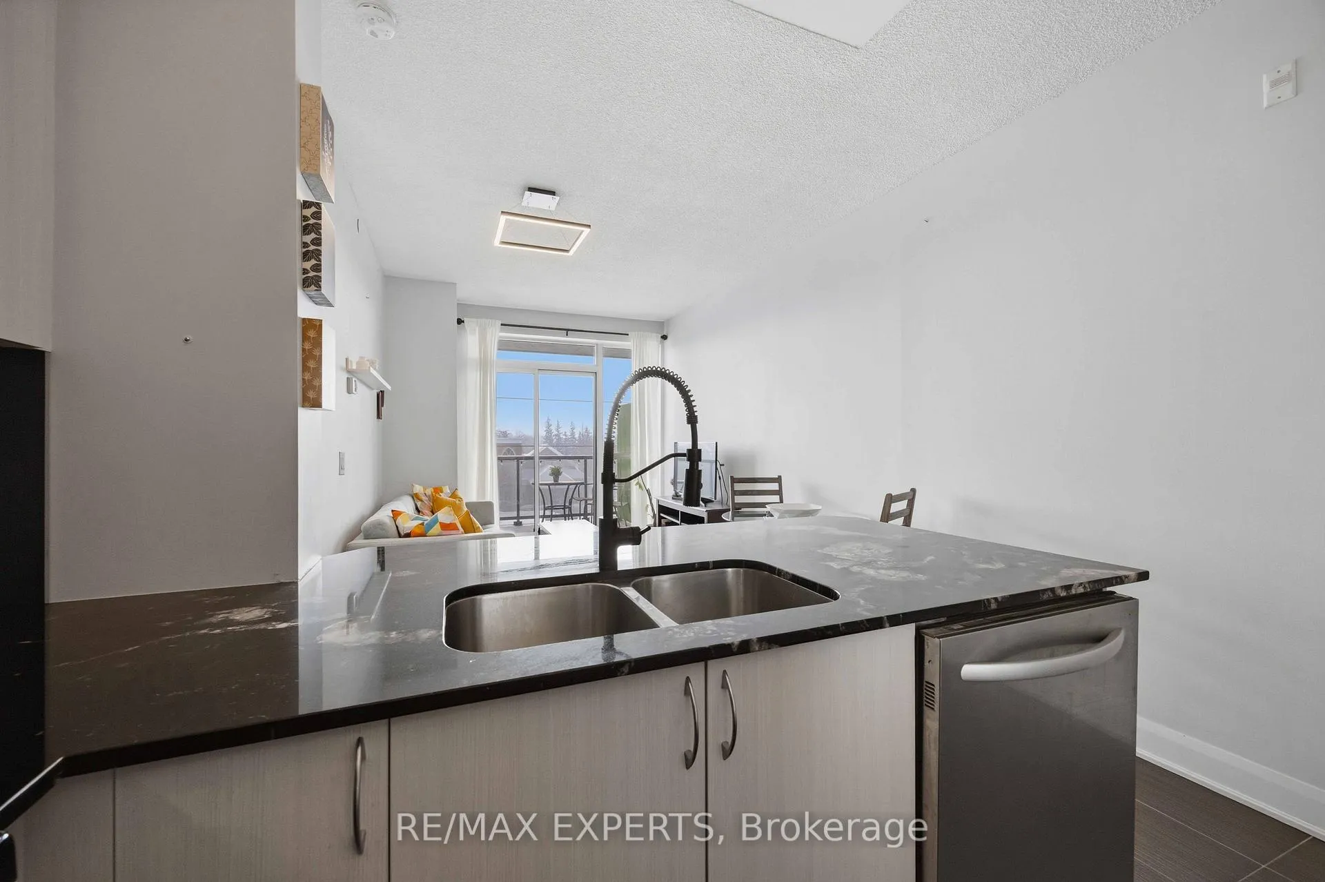 Photo 23 of Unit 501, 4700 Highway 7 Road, Vaughan, East Woodbridge — HOMEH