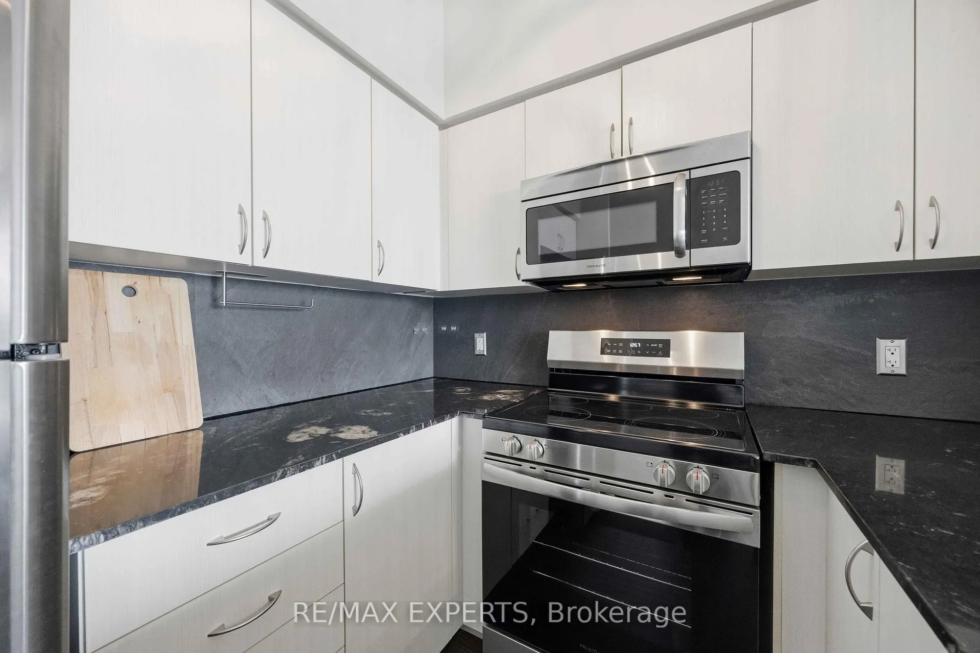 Photo 24 of Unit 501, 4700 Highway 7 Road, Vaughan, East Woodbridge — HOMEH