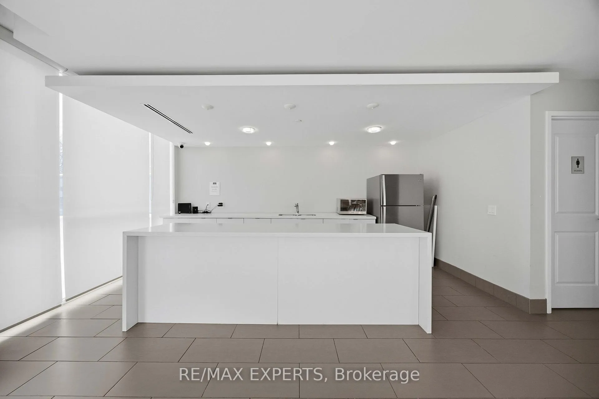 Photo 43 of Unit 501, 4700 Highway 7 Road, Vaughan, East Woodbridge — HOMEH