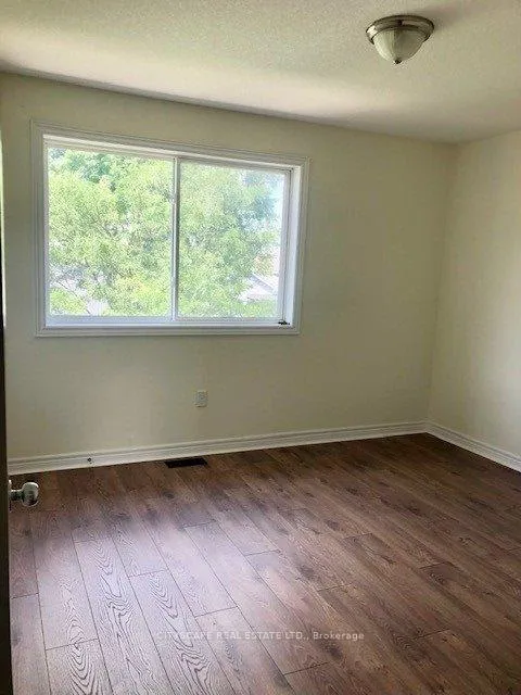 Photo 7 of Unit 3, 68A Main Street, Haldimand — HOMEH