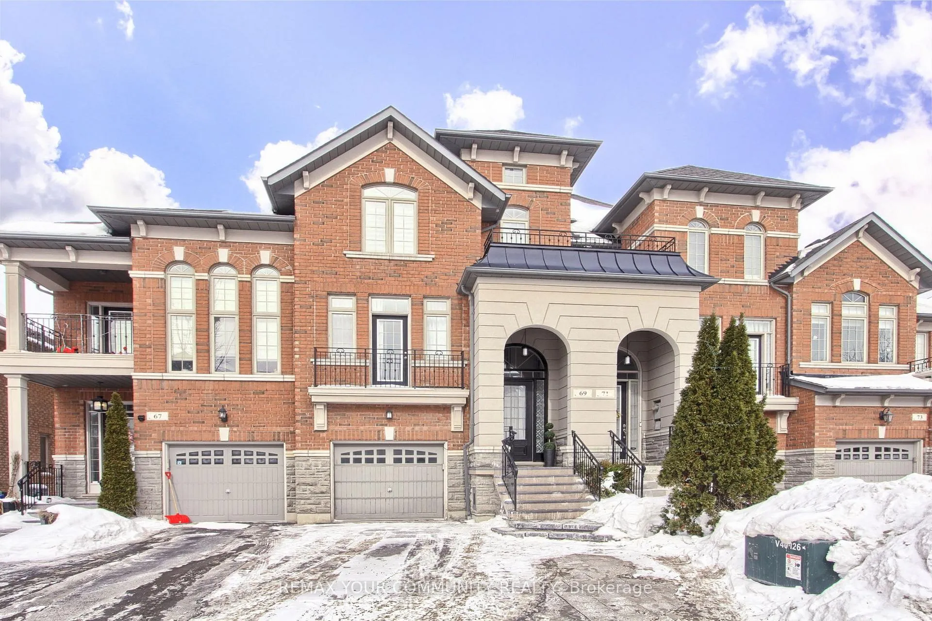 Photo 2 of 69 Hansard Drive, Vaughan, Vellore Village — HOMEH