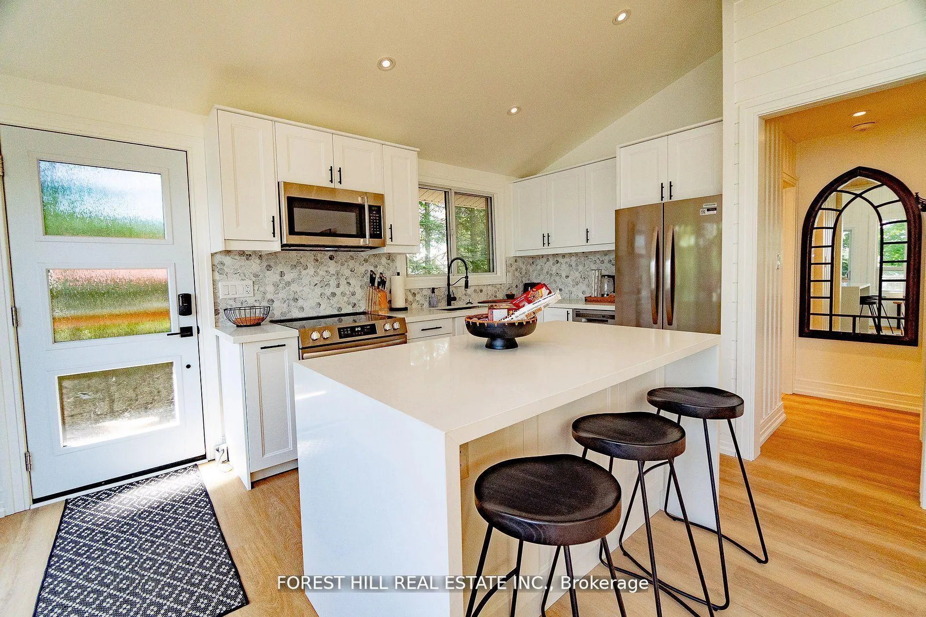 Photo 5 of 135 Buckvale Drive, McMurrich/Monteith, McMurrich — HOMEH