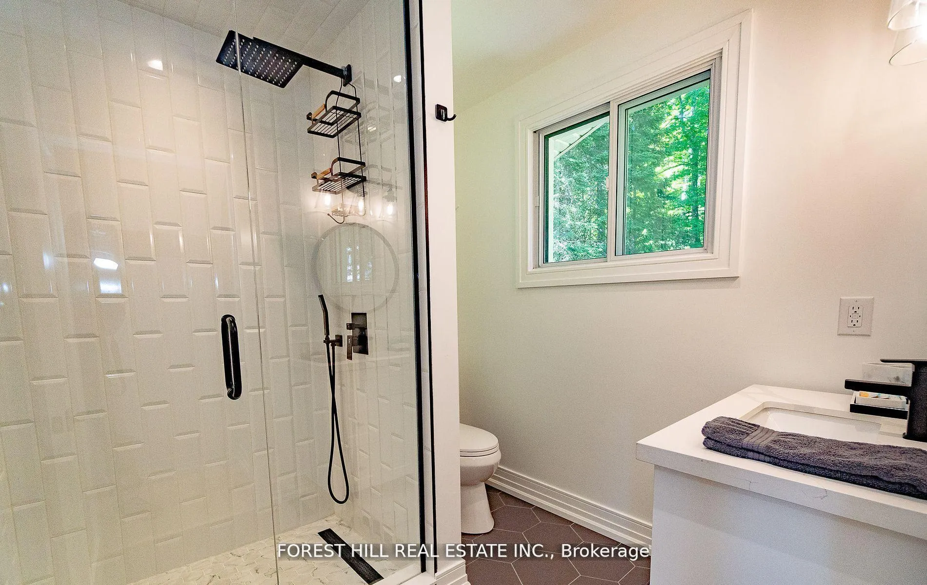 Photo 6 of 135 Buckvale Drive, McMurrich/Monteith, McMurrich — HOMEH