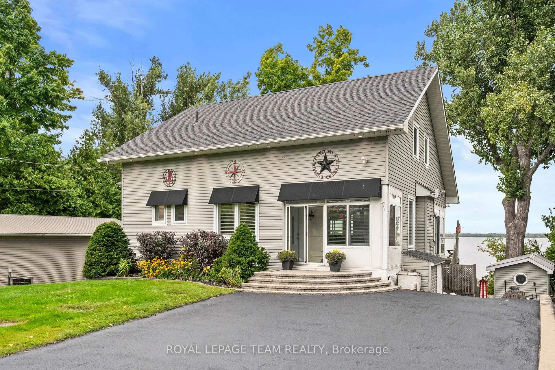 Photo 2 of 330 Gardiner Shore Road, Beckwith, Beckwith Twp — HOMEH