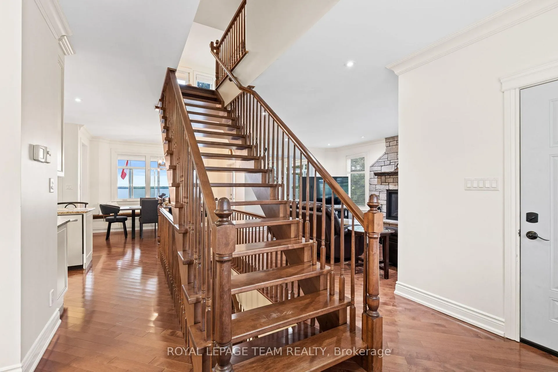 Photo 4 of 330 Gardiner Shore Road, Beckwith, Beckwith Twp — HOMEH