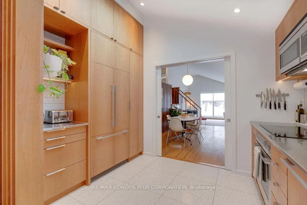 Photo 6 of 6 Munson Crescent, Scarborough, Bendale — HOMEH