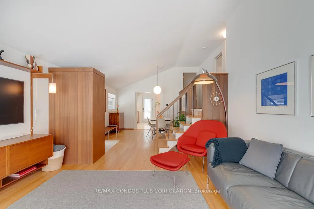 Photo 17 of 6 Munson Crescent, Scarborough, Bendale — HOMEH