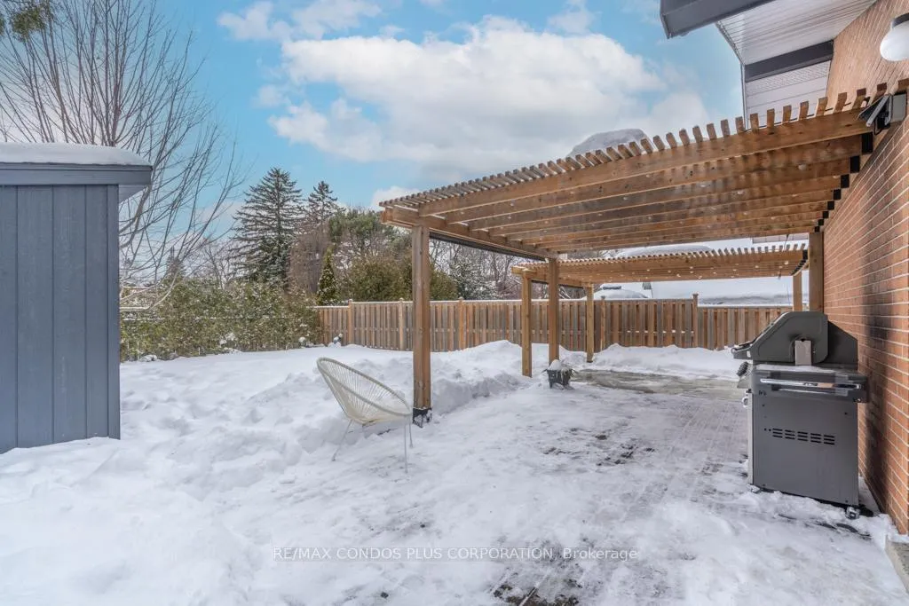 Photo 42 of 6 Munson Crescent, Scarborough, Bendale — HOMEH