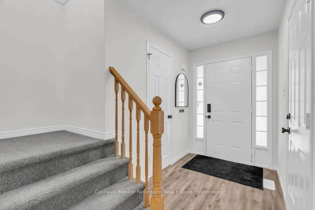 Photo 4 of 6 Law Drive, Guelph, Grange Road — HOMEH