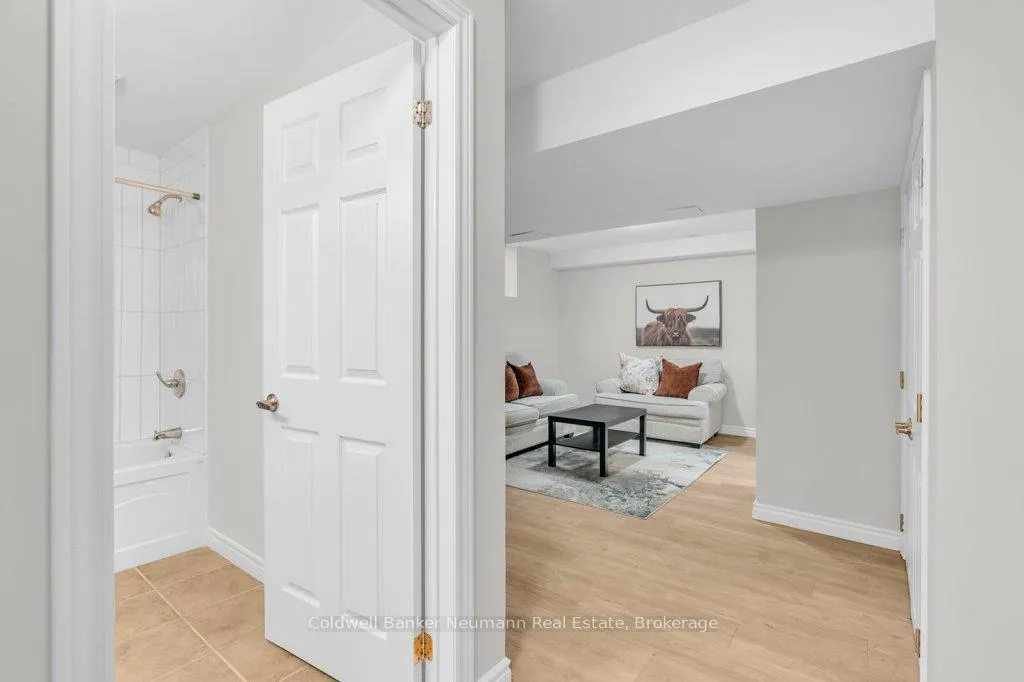 Photo 24 of 6 Law Drive, Guelph, Grange Road — HOMEH