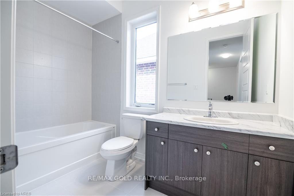 Photo 16 of 185 Forestwalk Street, Kitchener — HOMEH