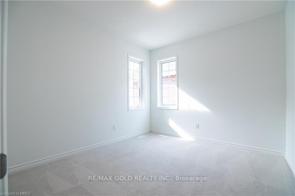 Photo 18 of 185 Forestwalk Street, Kitchener — HOMEH