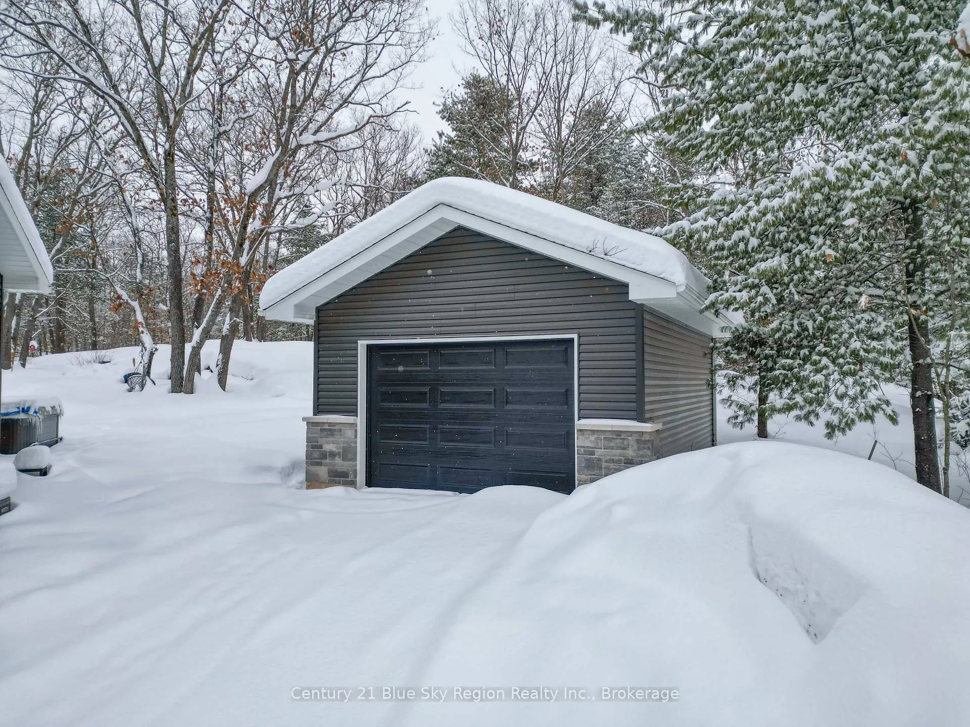 Photo 40 of 81 Oakridge Drive, East Ferris — HOMEH